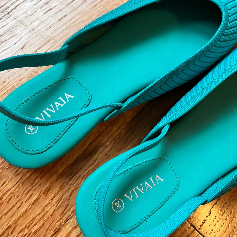 Mermaid-green sling-back sandals